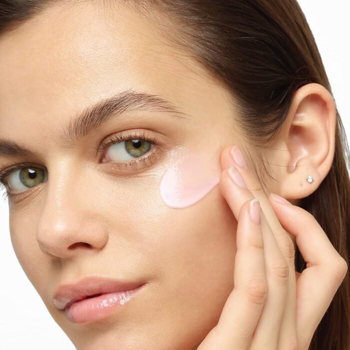 L'Oreal Pariseye Cream To Reduce Puffiness, Lines And Dark Circles, L'Oreal Paris Skincare Dermo-Expertise Eye Defense Eye Cream With Caffeine And Hyaluronic Acid For All Skin Types, 0. 5 Oz. - Image 7